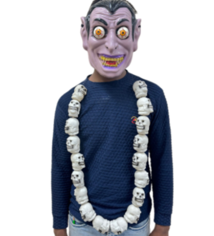 Picfest White Skull Garland